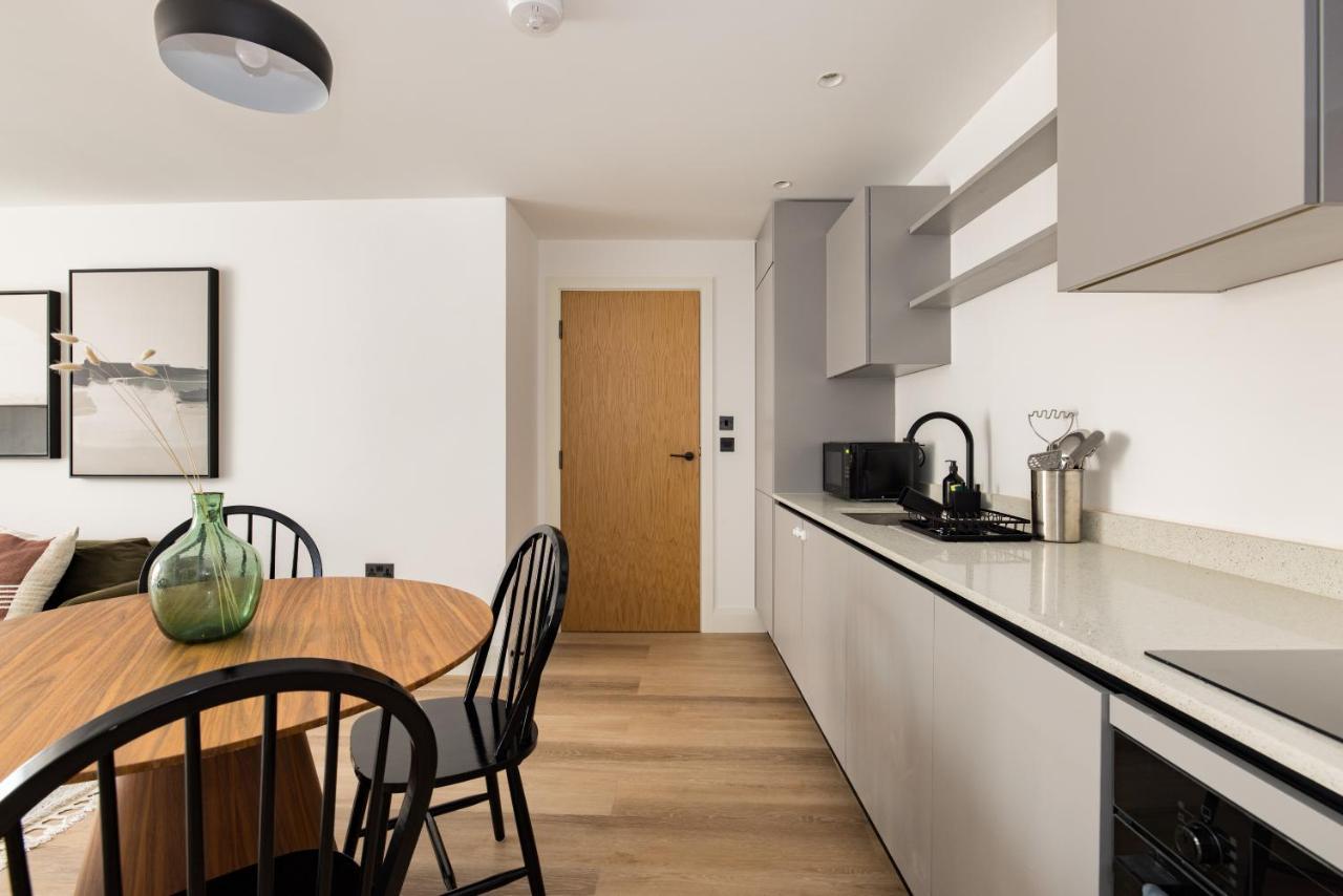 Appartamento The Wembley Place - Stunning 1bdr Flat Londra